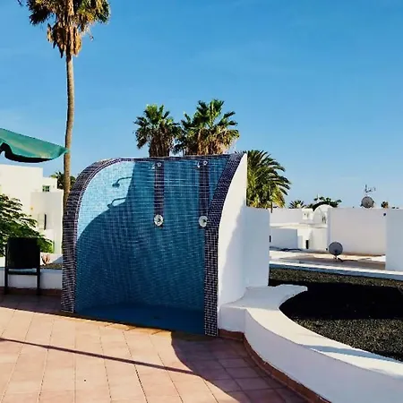 Florencia, With Pool & Wifi In Puerto Del Carmen Apartment